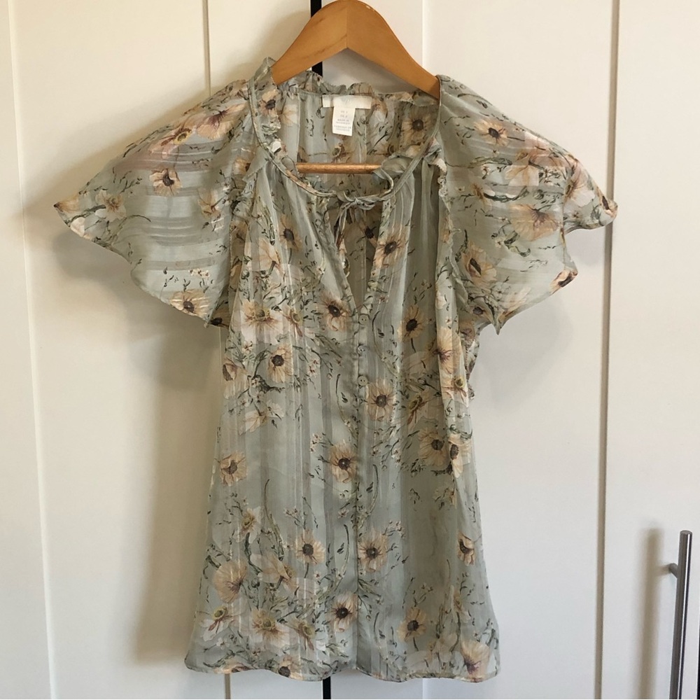 H&M Light Green Floral Blouse